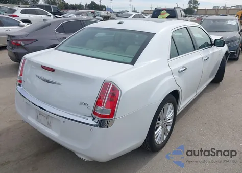 2011 Chrysler 300C Awd z USA, uszkodzony, nr VIN 2C3CK6CT5BH559966